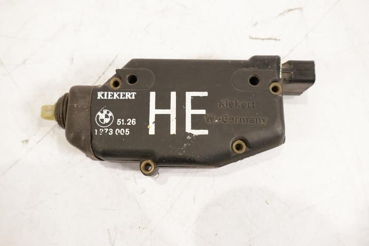 BMW E28 5 Serie OEM Achterklep / kofferbak slot actuator, Auto-onderdelen, Carrosserie, Ophalen of Verzenden