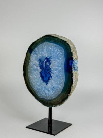 Agate bleue rare - géode de cristal de roche sur socle -, Collections