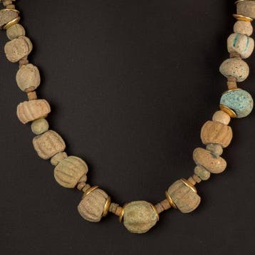 Oude Egypte, late periode Ketting met faience meloenkralen