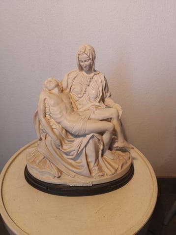 R. Leoni - Sculpture, La Pietà di Michelangelo - 39 cm -, Antiquités & Art