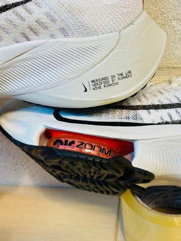 Nike - ZoomX Tempo Next% Carbon P44 - Sneakers - Maat: EU 44, Nieuw