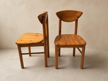 Stoel (2) - Eetkamerstoelen van dennenhout in