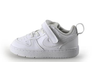 Nike Sneakers Jongens in maat 23½ Wit, Enfants & Bébés, Vêtements enfant | Chaussures & Chaussettes, Verzenden, Schoenen