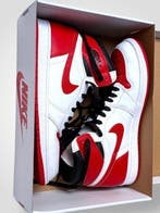 Air Jordan 1 Retro High OG - Veterschoenen - Maat: EU 45, Nieuw