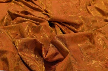 Un drappo regale per interni e creazioni d’autore firmato