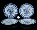 Een set van vier Chinese blauw-witte Flowers basket