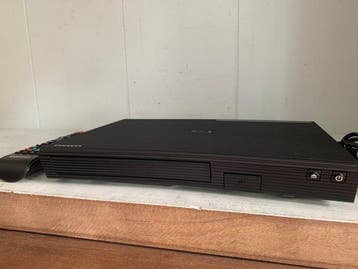 CURVED - Samsung Blu-ray Speler - 3D hdmi etc - Nieuwstaat +