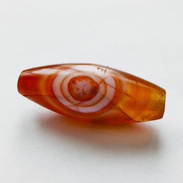 Oud Tibetaans/Nepalees Natuurlijke bandagaat Kralen-talisman, Antiek en Kunst
