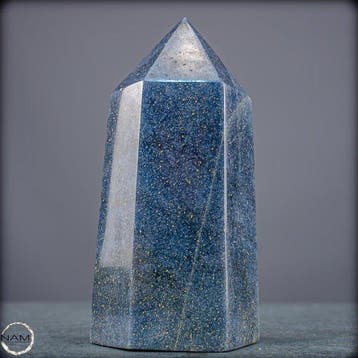 Lazulit Obelisk – Elegante unicum in fascinerend hemelsblauw, Antiek en Kunst