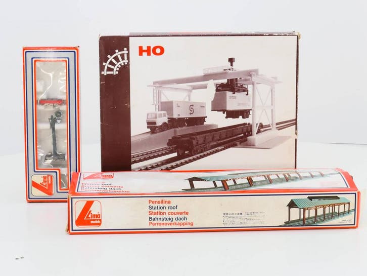 Schaal H0 Lima 600022 600031 600960 Lichtsein, perronover..., Hobby en Vrije tijd, Modeltreinen | H0, Overige typen, Gebruikt