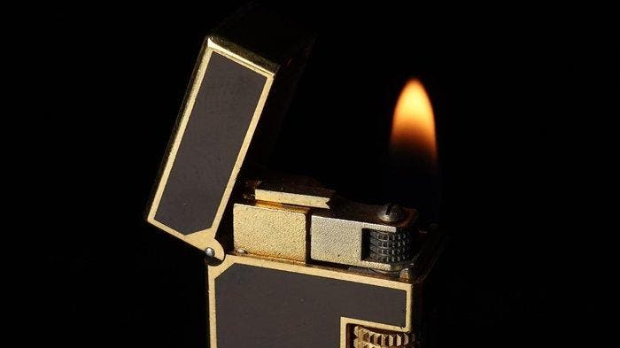 Dunill - Lacquer Pattern Rollagas Lighter - Zonder, Collections, Articles de fumeurs, Briquets & Boîtes d'allumettes