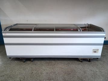 AHT Paris diepvrieskist - B250 x D85 x H85cm - Stekkerklaar