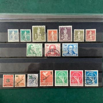 Berlijn 1949 - Vier volledige emissies UPU, Goethe, Groen, Gestempeld