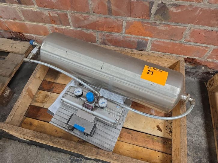 Luchtdruk booster Festo DPA-63-10-CRVZS20, Bricolage & Construction, Outillage | Autres Machines