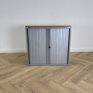 Emmein roldeurkast vv 1 legbord + sleutel,  (hxbxd) 76x80x45, Huis en Inrichting, Gebruikt
