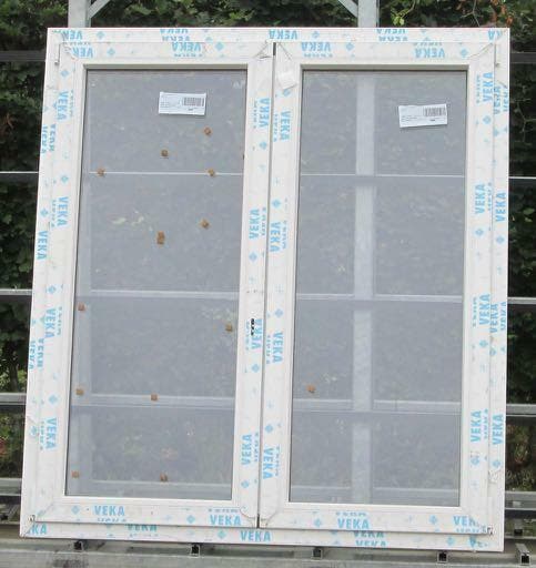 pvc raam , chassis van 149 x 165  wit / kwartsgrijs, Bricolage & Construction, Châssis & Portes coulissantes, Enlèvement ou Envoi