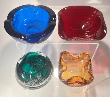 Asbak (4) - Bullicante/Aventurijn - Glasschalen
