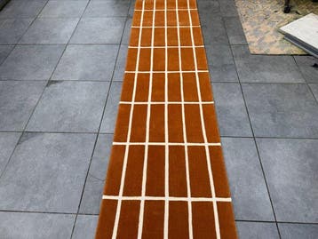 Marimekko - Tiiliskive Brown - Vloerkleed - 300 cm - 80 cm