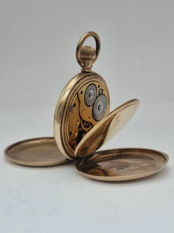 Waltham - Full Hunter Pocked watch - 1900-1949