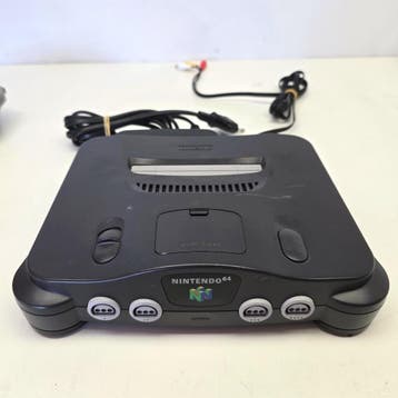 Nintendo 64 Incl 3 controllers + 2 Geheugenkaart Nette staat, Ophalen of Verzenden, Nieuw
