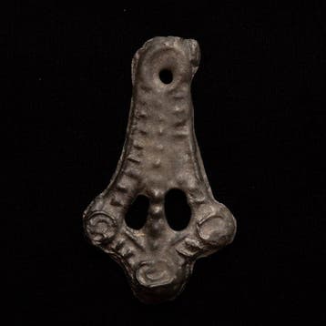 Viking periode Brons dragon foot amulet - 48 mm (Zonder