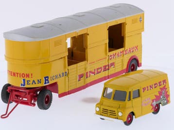 Schaal 1:50 Corgi set circus Pinder bus en paardentrailer..., Ophalen of Verzenden, Gebruikt, Corgi