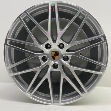 Porsche Cayenne E3 II ORIGINELE 21 RS Spyder zilver + banden, Ophalen, Banden en Velgen