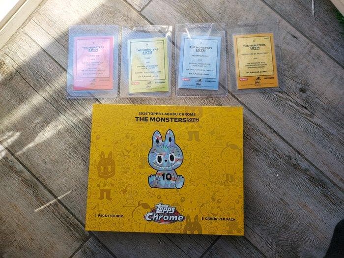 Topps - 4 Box - The Monsters 10th Anniversary Refractor, Collections, Collections Autre