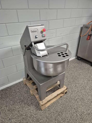 120 liter menger Stephanal in VEILING, Gebruikt, Bakkerij en Slagerij