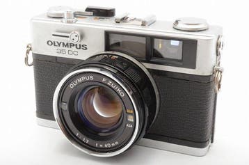 Olympus 35 DC / F.ZUIKO 40mm f1.7 Appareil photo