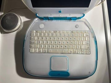 Apple 300Mhz iBook G3 “Clamshell” with 544MB RAM + 128GB HD, Nieuw