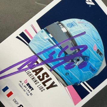 Alpine - Topps Lightning Lids 87 Gasly helmet signed -, Nieuw