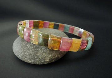 Armband van regenboogtoermalijn – Natuurlijke stenen.., Verzamelen