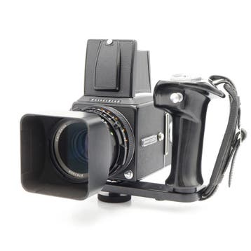 Hasselblad 500C/M + Carl Zeiss Planar T* 80mm F/2.8 + A12, Verzenden, Zo goed als nieuw