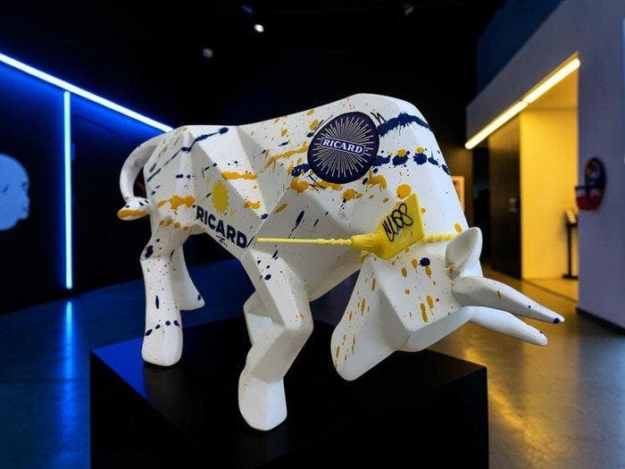 WASE - Speelgoed figuur RICARD CUSTOM - 2020+ - Frankrijk, Antiquités & Art, Art | Objets design