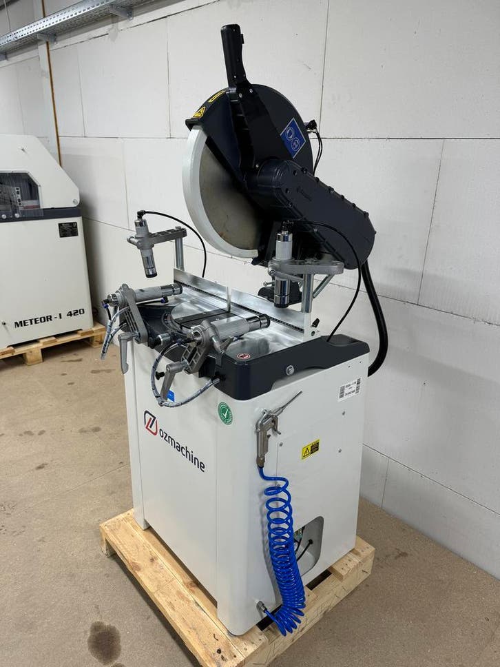 OZCELIK aluminium afkortzaagmachine afkortzaag cirkelzaag, Doe-het-zelf en Bouw, Gereedschap | Zaagmachines, Afkortzaag, Nieuw