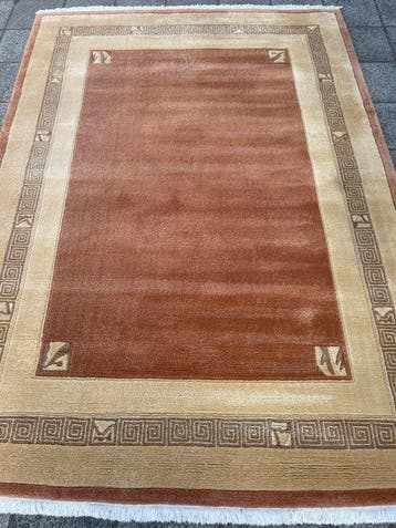 Nepal modern - GEREINIGD - handgeknoopt - wol - Tapijt - 240, Huis en Inrichting, Stoffering | Tapijten en Vloerkleden, Nieuw
