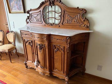 Dressoir - Eik - Dressoir van een kasteel