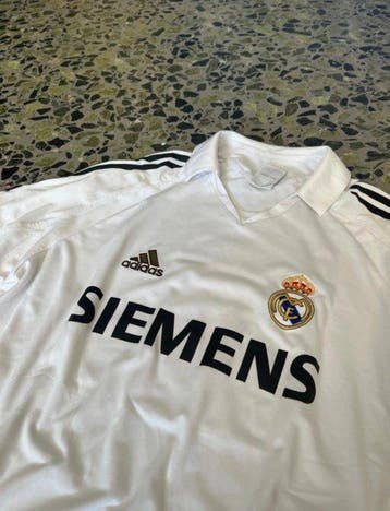 Real Madrid - Spaanse voetbal competitie - Robinho - 2005 -, Nieuw
