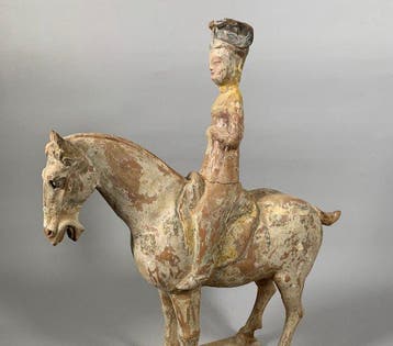 Oud-Chinees Terracotta ruiter uit de Tang-dynastie (618–907
