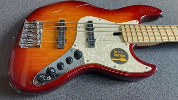 Sire Marcus Miller - V7V Vintage 5/SA Tobacco Sunburst - -