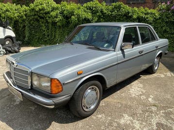 Online veiling - Mercedes 300D Oldtimer