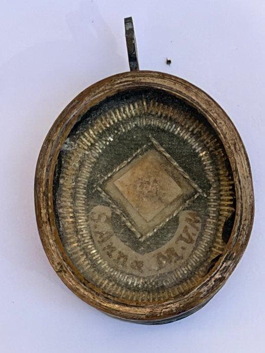 Relikwie - Metaal, Glas, Textiel - 1800-1850 - Sint-Anna,, Antiek en Kunst, Kunst | Niet-Westerse kunst