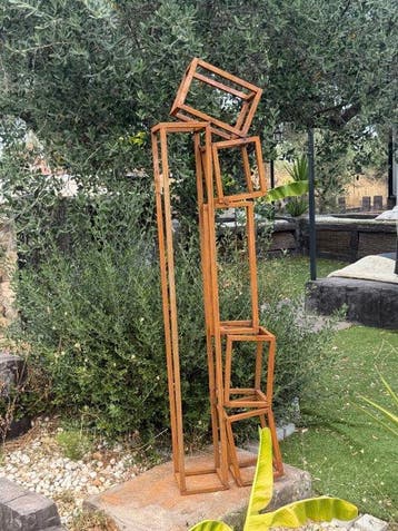 Ana Lucia B.M - Sculpture Corten - BIG XXL -