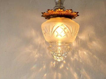 Lamp - Vintage plafondlamp in geblazen glas, geslepen, Antiek en Kunst
