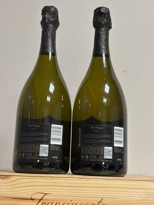2017 Dom Pérignon - Champagne Brut - 2 Bouteilles (0,75 L), Collections, Vins
