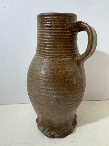Steengoed, Klei Bak - 23 cm - 3 middeleeuwse kruiken (Zonder, Antiek en Kunst