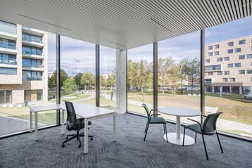 Kantoorruimte voor 1 in Kapertoren, Verzenden