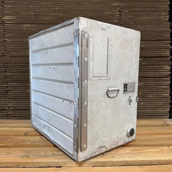 Driessen Aviation - Trolley - Britannia airways - Aluminium, Antiek en Kunst, Curiosa en Brocante