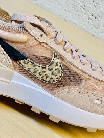 Nike - Low Animal Pack P42,5 - Sneakers - Maat: EU 42.5 -